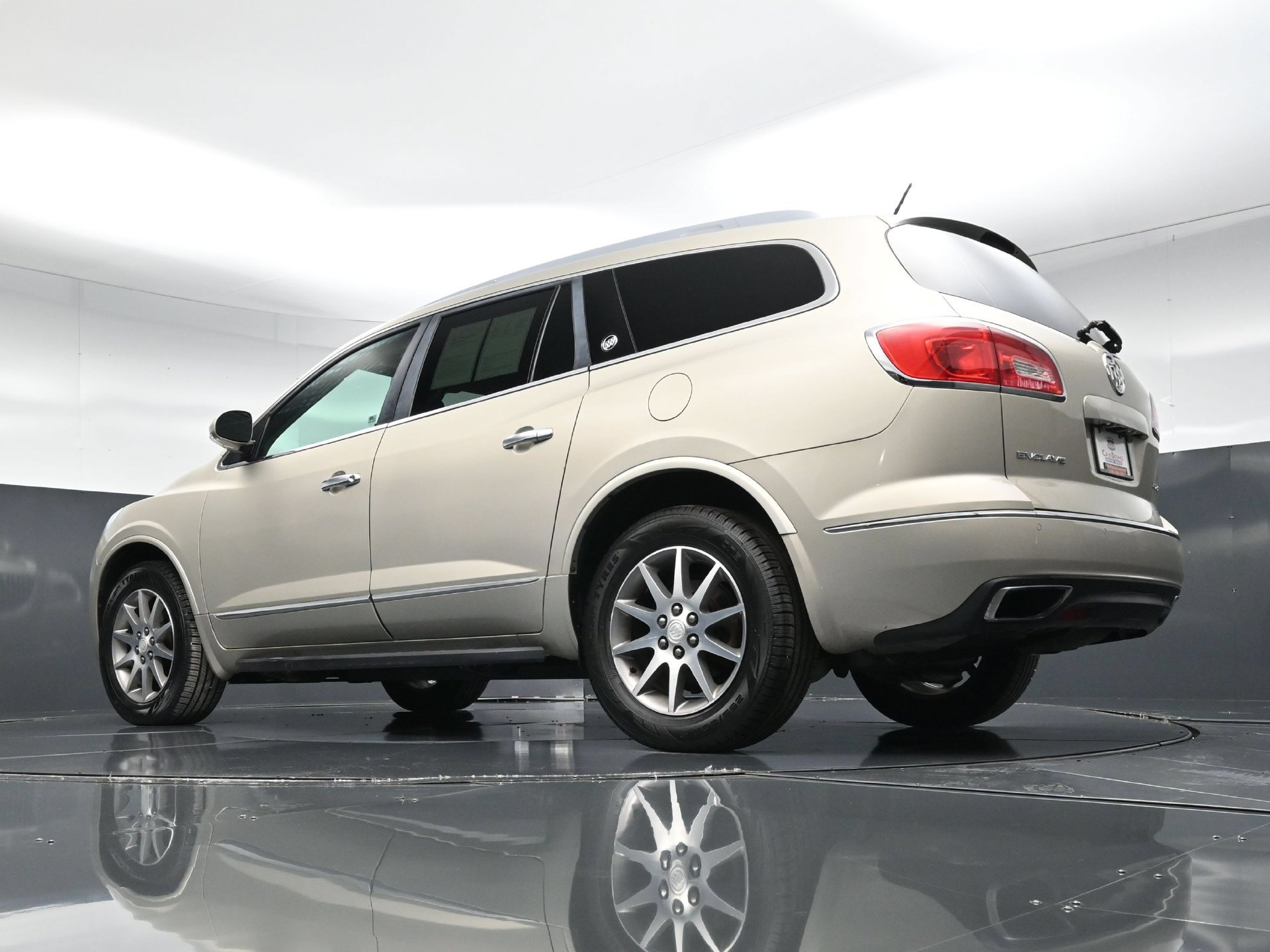 Used 2014 Buick Enclave Leather FWD image 45