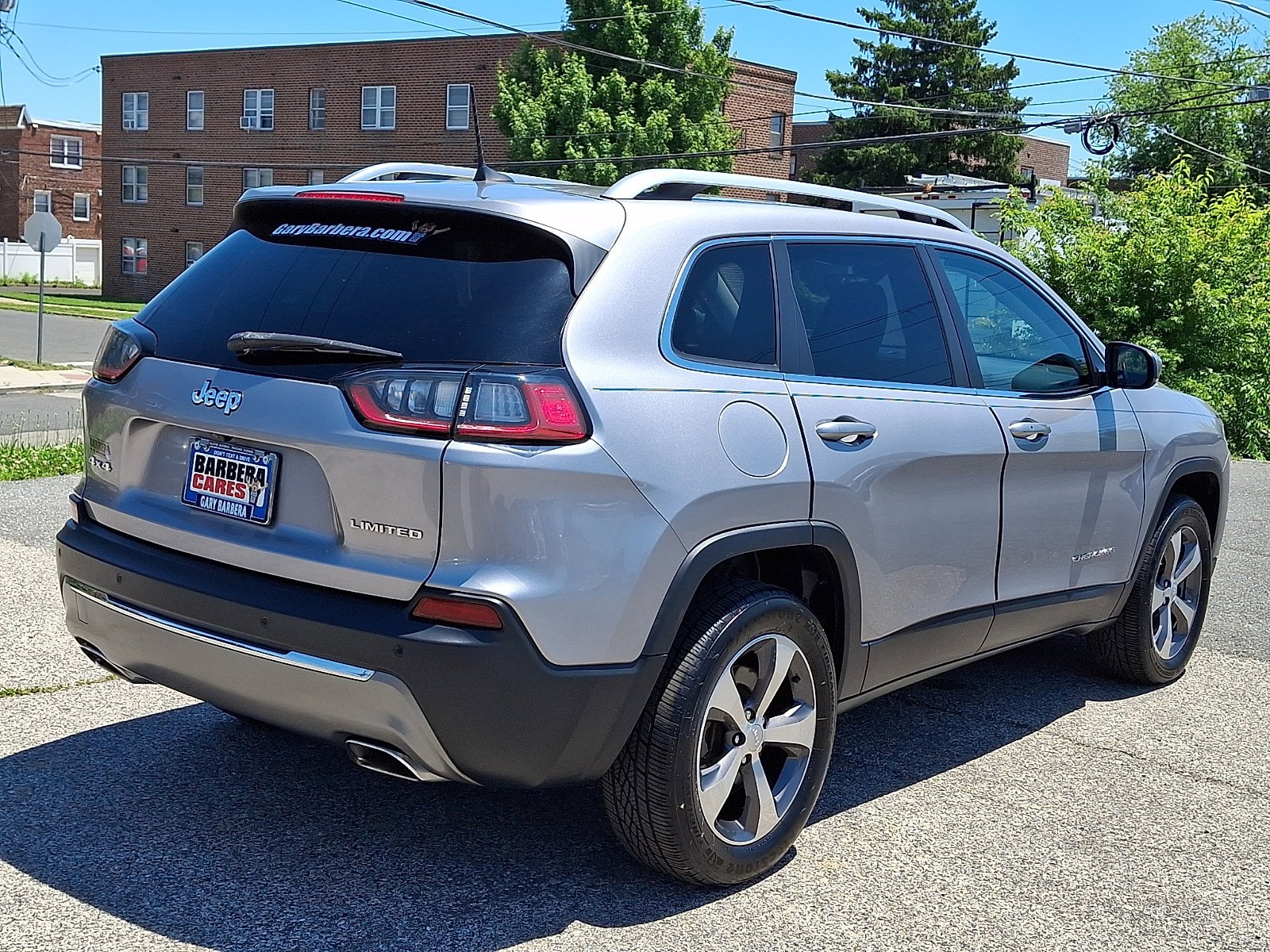 Used 2020 Jeep Cherokee Limited AWD/4WD image 6