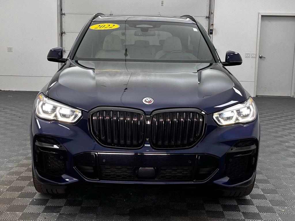 Used 2022 BMW X5 M50i w/ Executive Package image 16
