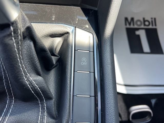 Used 2023 Volkswagen Taos SE image 25