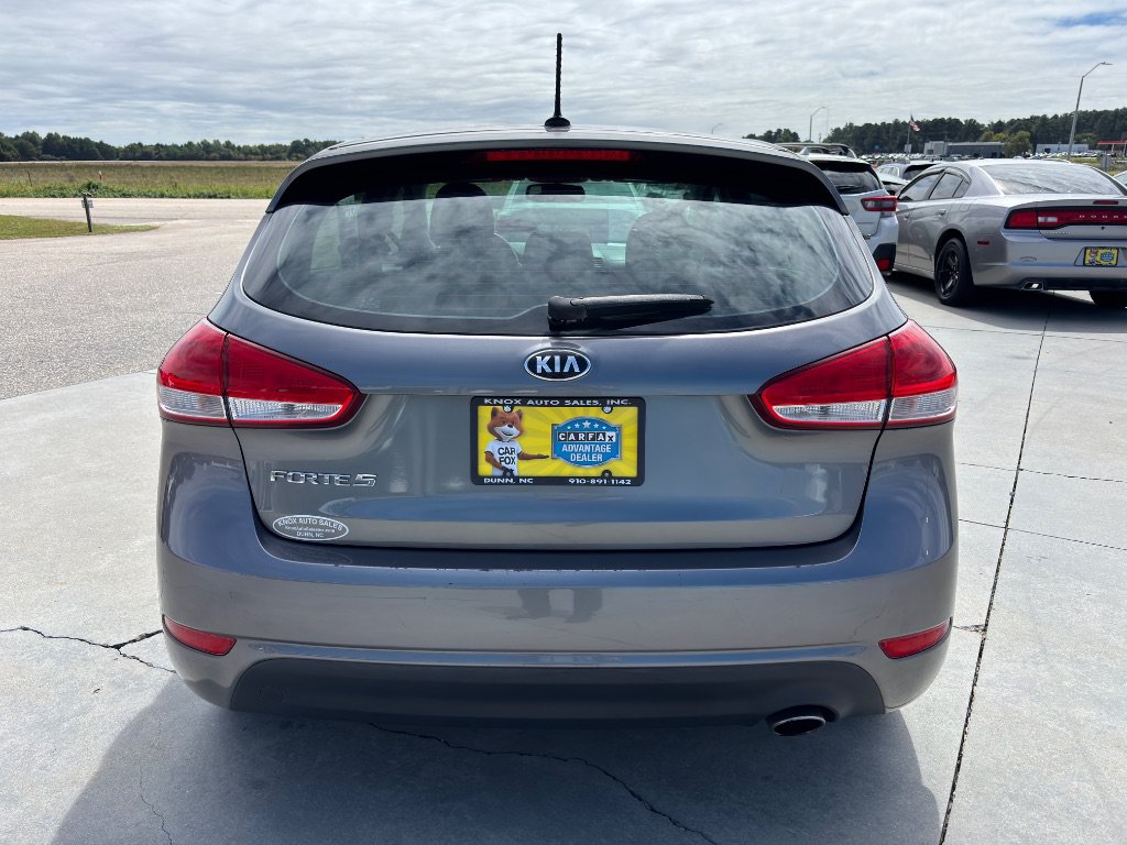 Used 2016 Kia Forte LX FWD image 5
