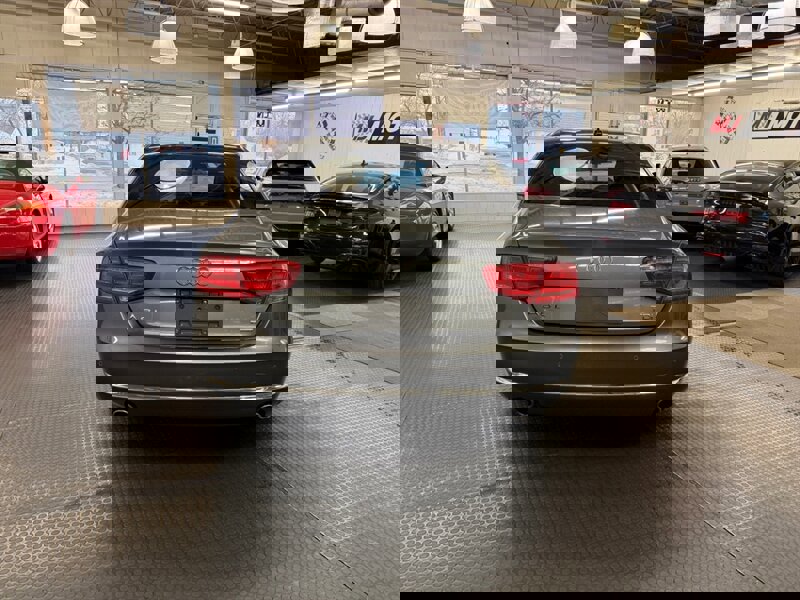 Used 2014 Audi A8 L TDI image 7