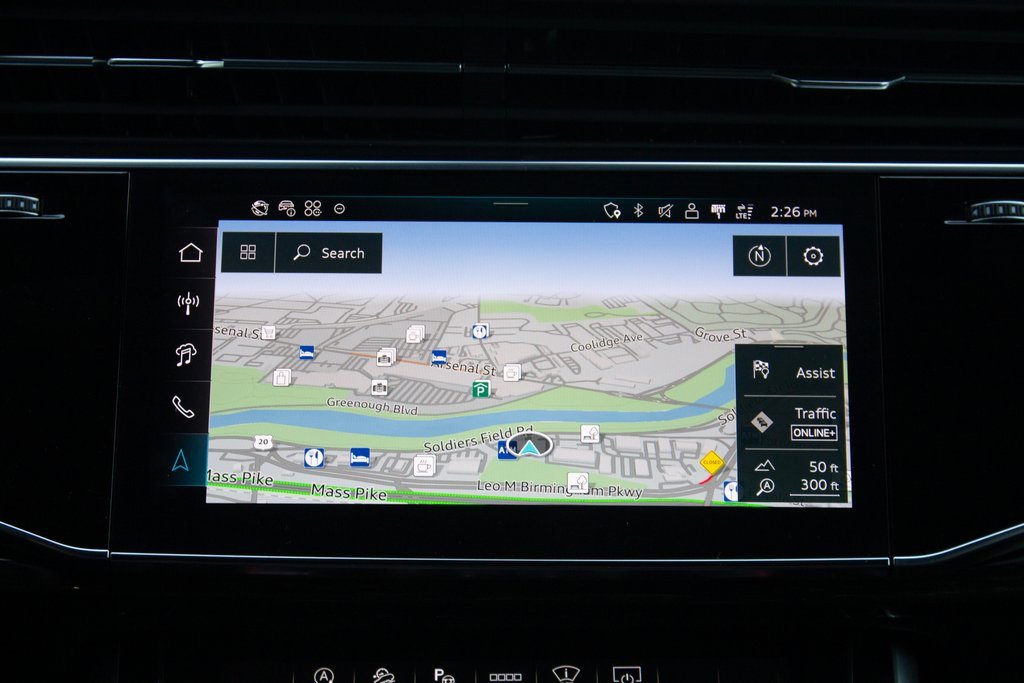 Used 2025 Audi Q8 Prestige image 17