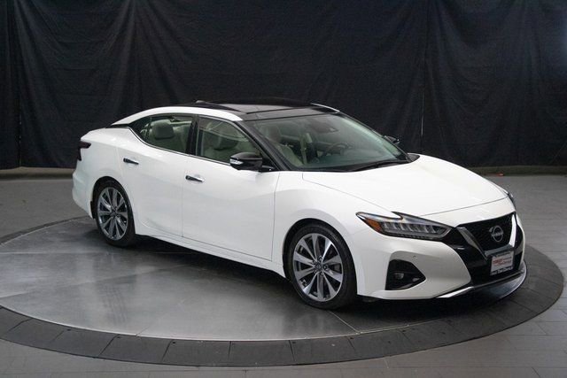 Used 2023 Nissan Maxima Platinum image 2