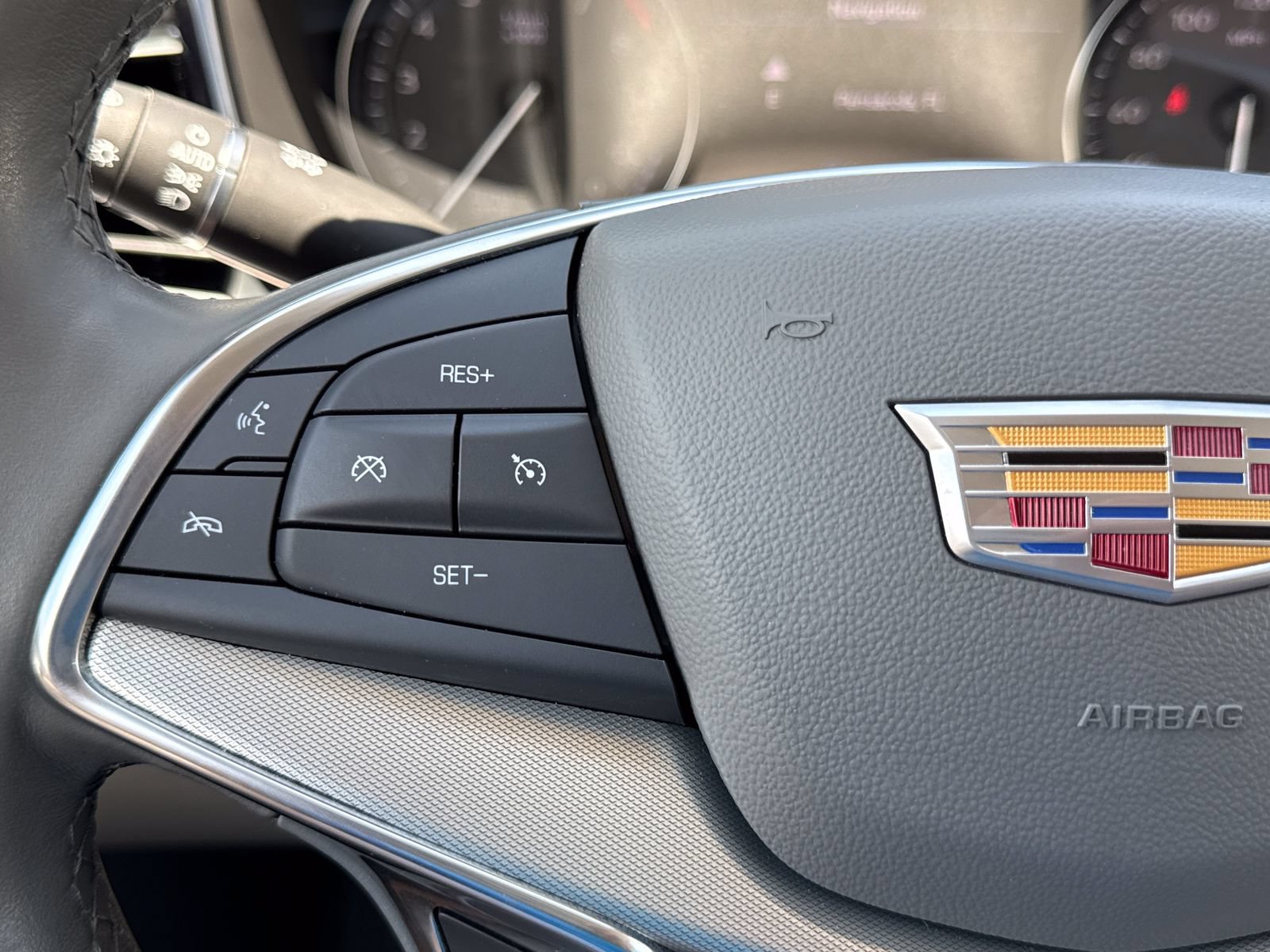 Used 2021 Cadillac XT5 Premium Luxury FWD image 25