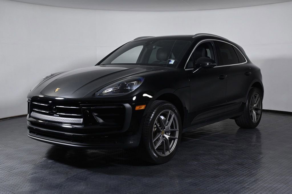 Certified 2024 Porsche Macan