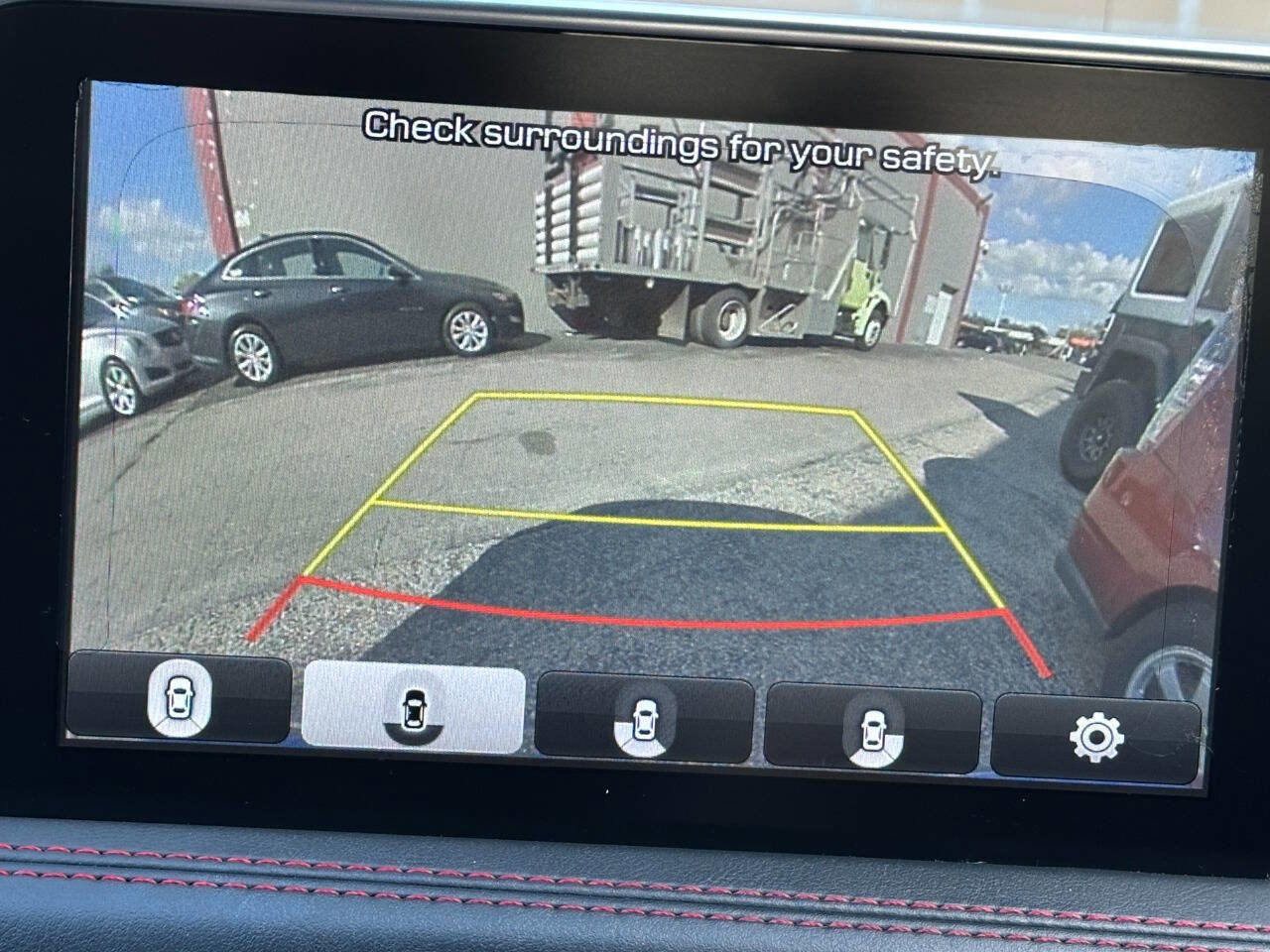 Used 2019 Genesis G70 2.0T Advanced w/ Sport Package image 89