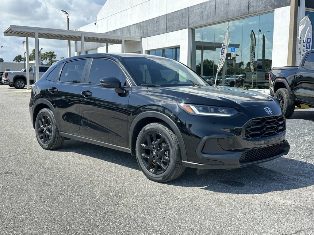 Used 2024 Honda HR-V Sport image 2