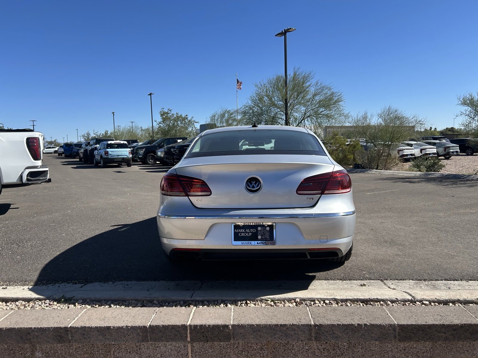 Used 2016 Volkswagen CC Trend image 4