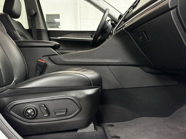 Used 2022 Jeep Grand Cherokee Limited w/ Trailer Tow Prep Group (B) image 5