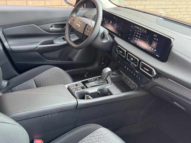 New 2026 Nissan Sentra SV w/ SV Convenience Package FWD image 7