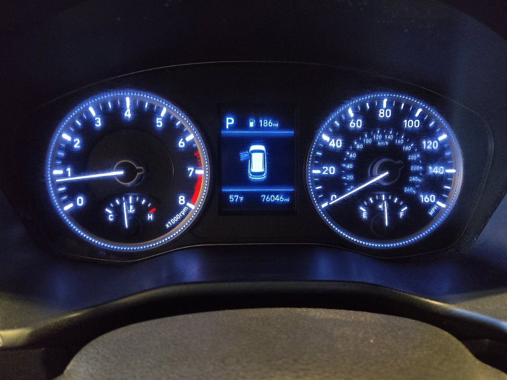 Used 2019 Hyundai Santa Fe SE FWD image 23