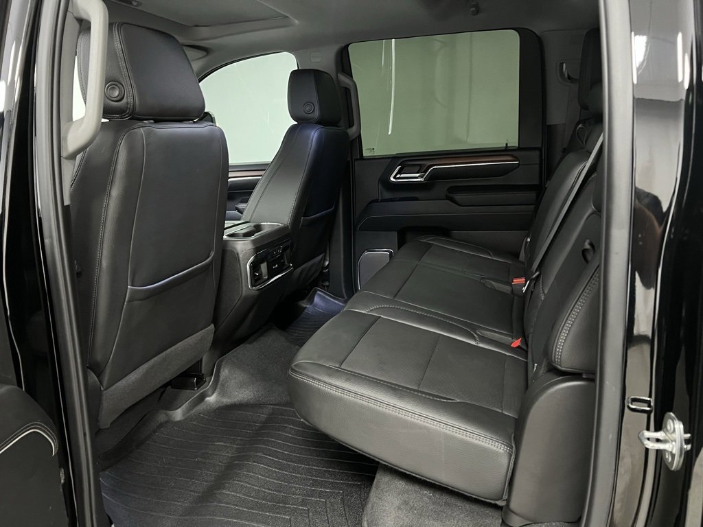 Used 2024 GMC Sierra 3500 Denali w/ Denali Reserve Package image 49