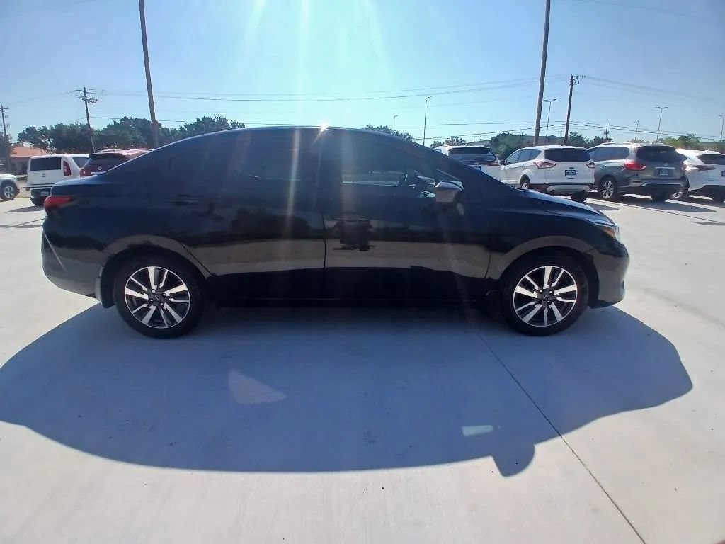 Used 2024 Nissan Versa SV w/ Trunk Package FWD image 4