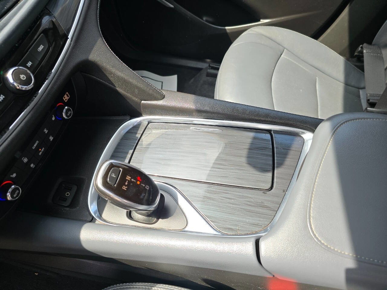 Used 2019 Buick Enclave Essence w/ Trailering Package, 5000 lbs. image 16