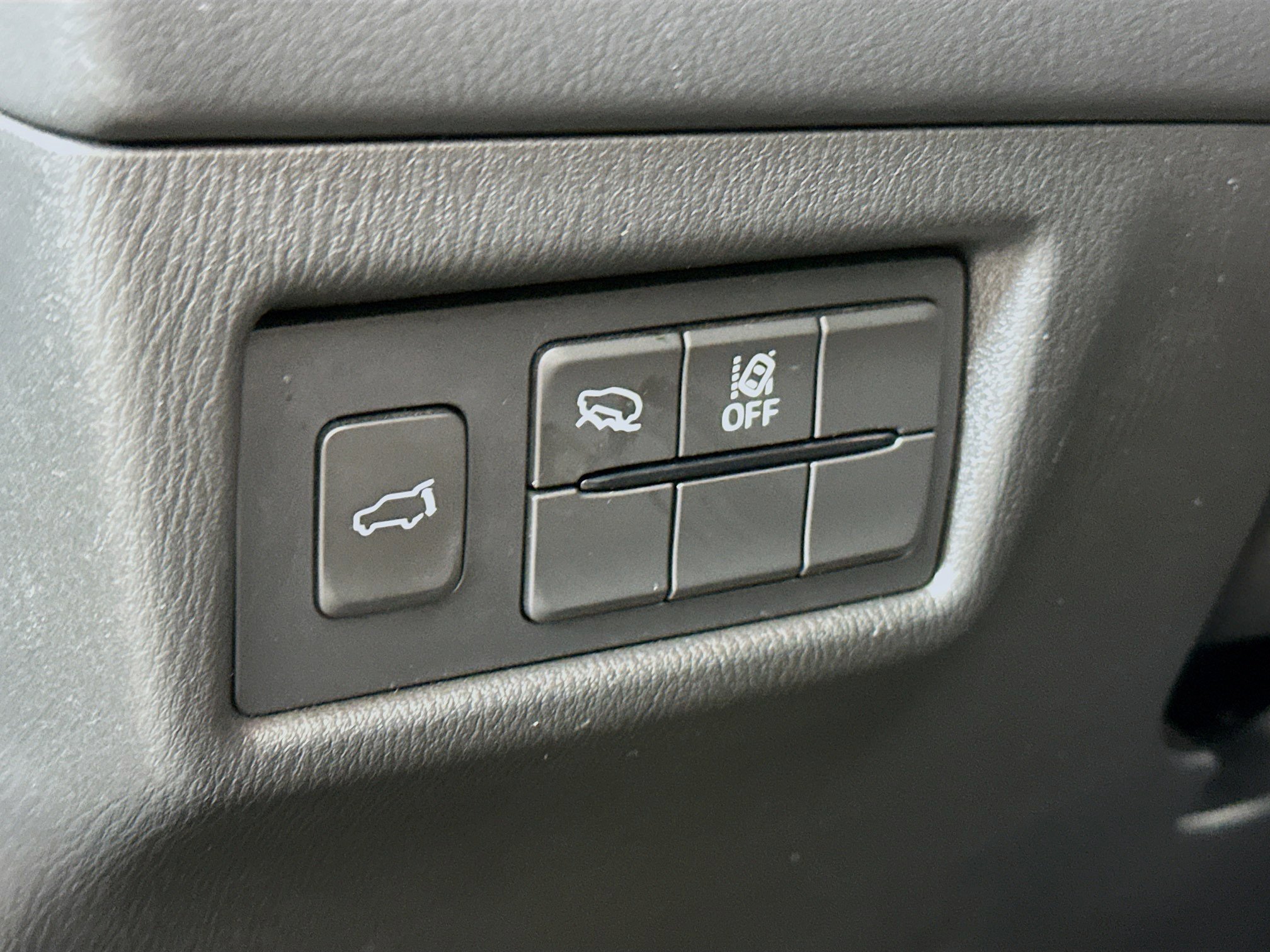 Used 2024 MAZDA CX-5 Carbon Edition image 17