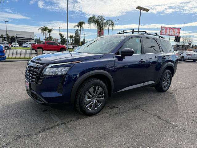 New 2026 Nissan Pathfinder SV image 3