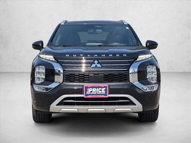 Used 2023 Mitsubishi Outlander SEL 40th Anniversary AWD/4WD image 2