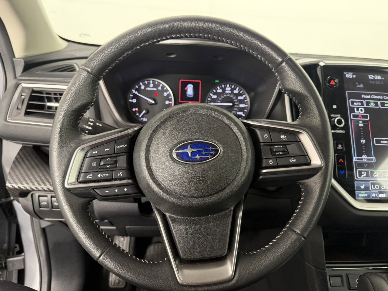 Used 2025 Subaru Ascent Premium AWD/4WD image 21