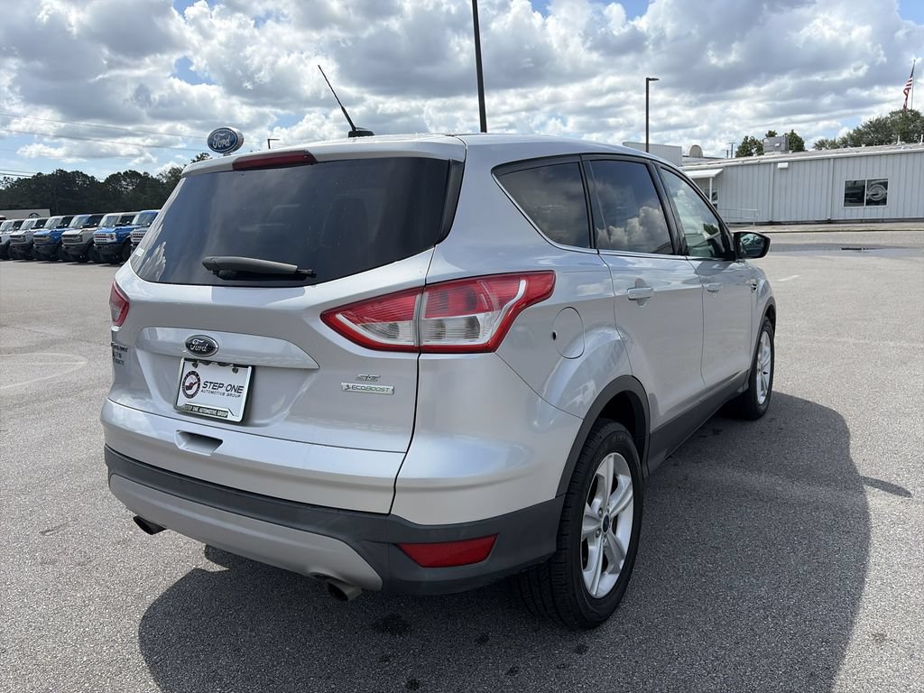Used 2016 Ford Escape SE FWD image 10