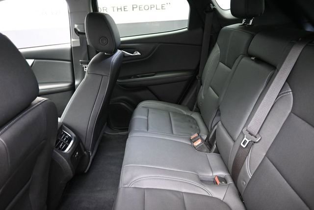 Used 2024 Chevrolet Blazer LT w/ LPO, Black Grille Bar Package FWD image 22