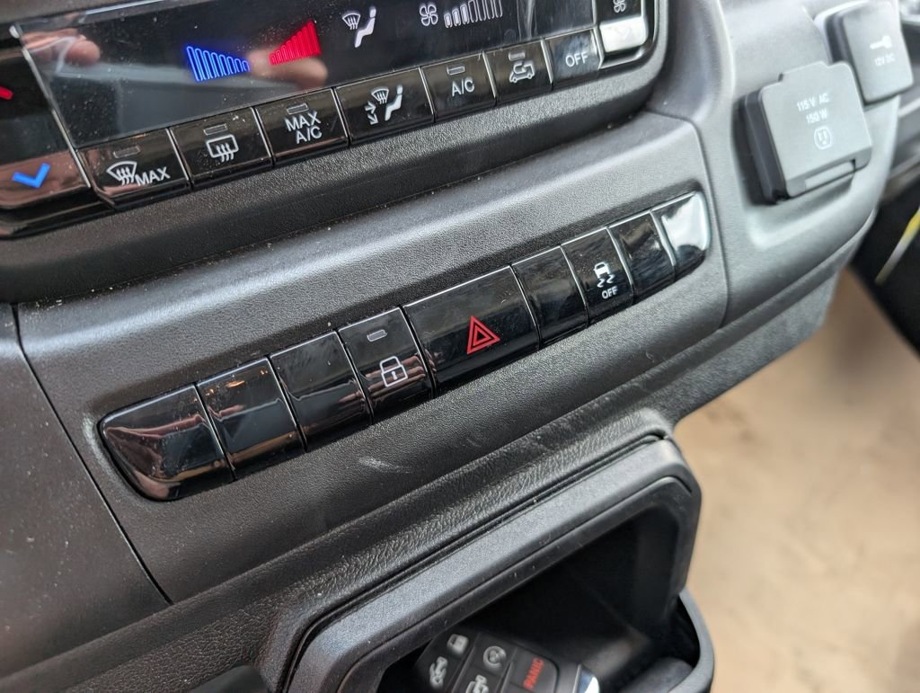 New 2026 RAM ProMaster 1500 w/ Quick Order Package 22G SLT image 28