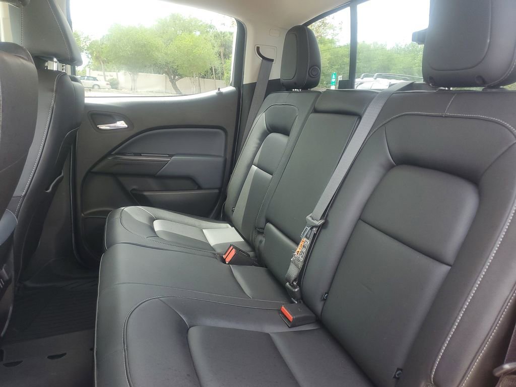 Used 2018 Chevrolet Colorado Z71 AWD/4WD image 12