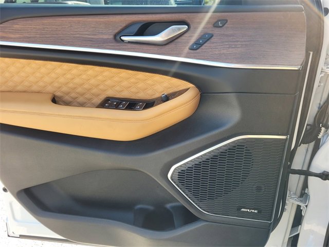 Used 2023 Jeep Grand Cherokee L Summit w/ Advanced Protech Group IV image 21