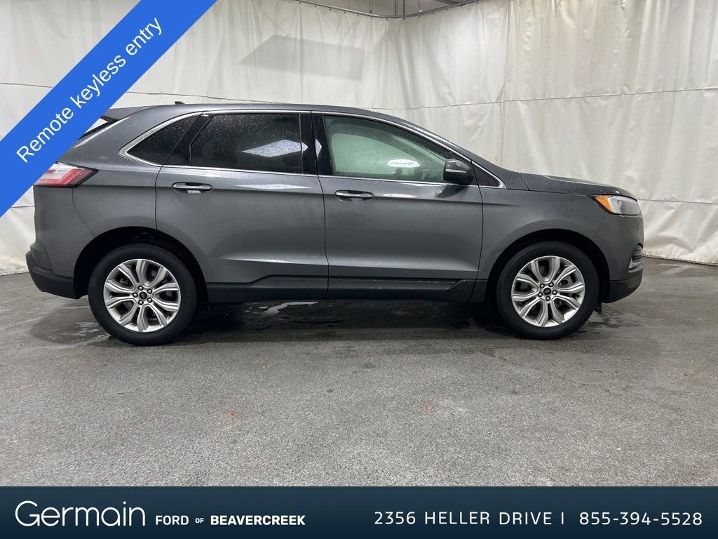 Used 2024 Ford Edge Titanium image 2