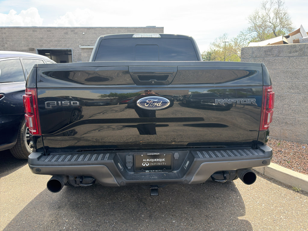 Used 2017 Ford F150 Raptor w/ Equipment Group 802A Luxury AWD/4WD image 11