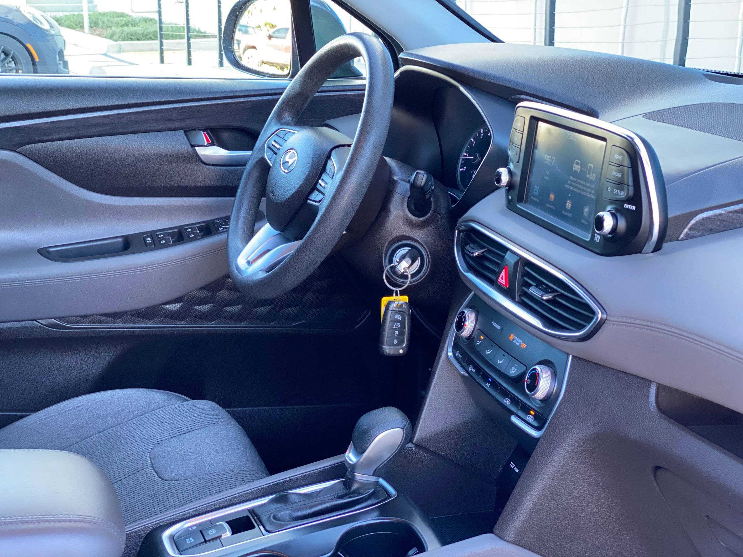 Used 2019 Hyundai Santa Fe SE image 31