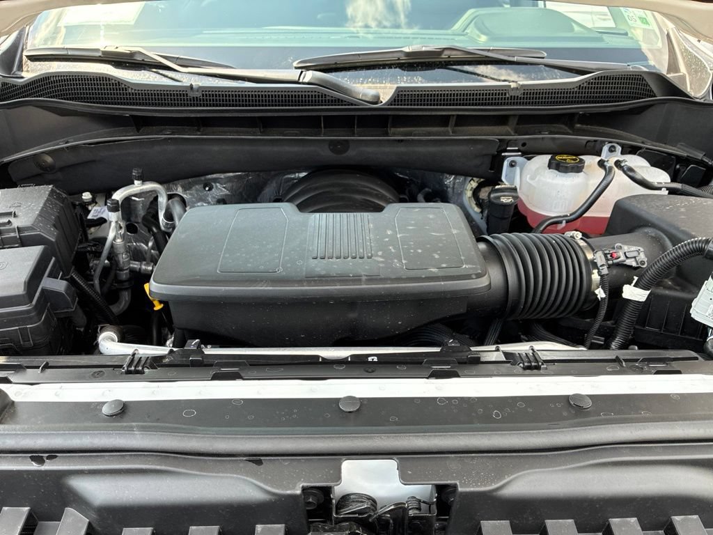 Used 2026 Chevrolet Silverado 1500 LT Trail Boss w/ LT Trail Boss Premium Package AWD/4WD image 37