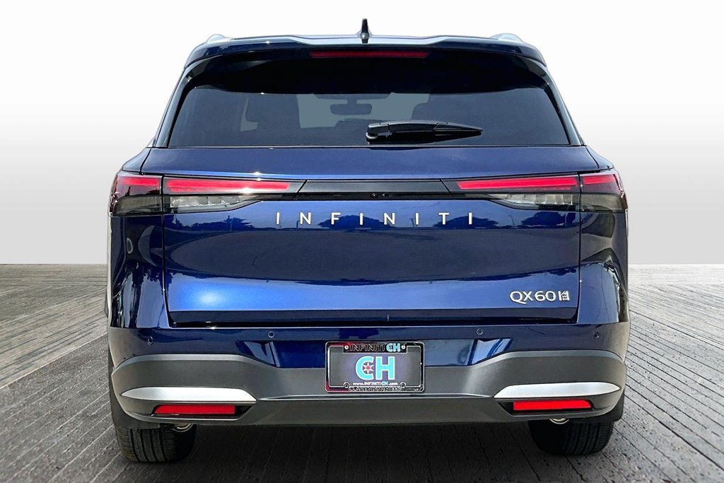 Certified 2027 INFINITI QX60 Luxe w/ Cargo Package AWD/4WD image 7