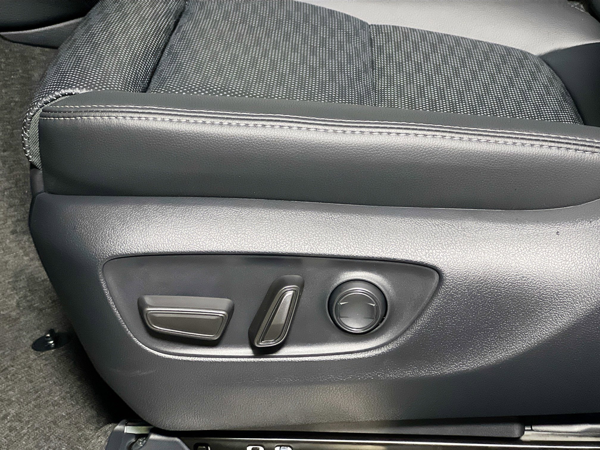 New 2026 Toyota Land Cruiser image 15