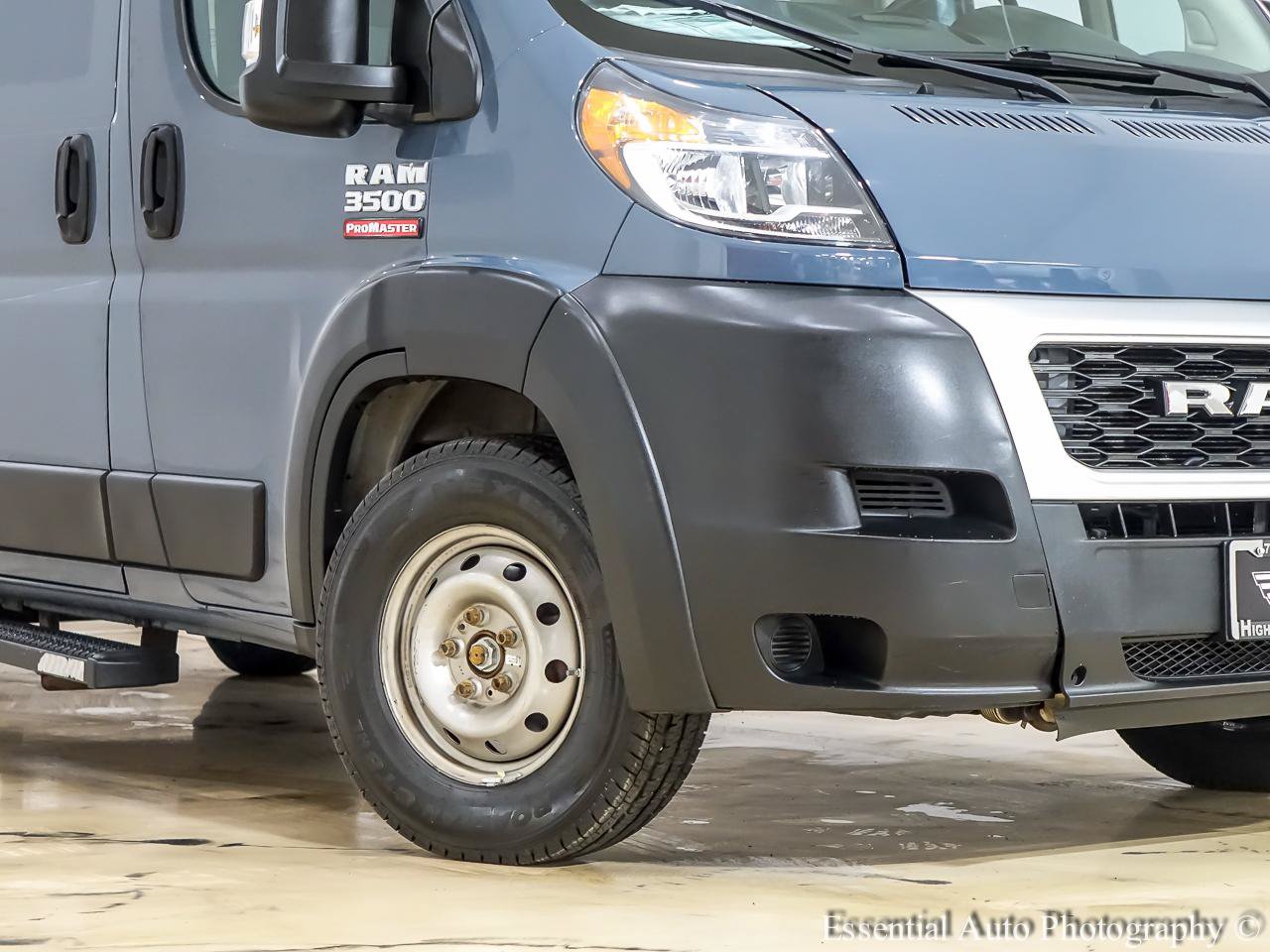 Used 2019 RAM ProMaster 3500 FWD image 3