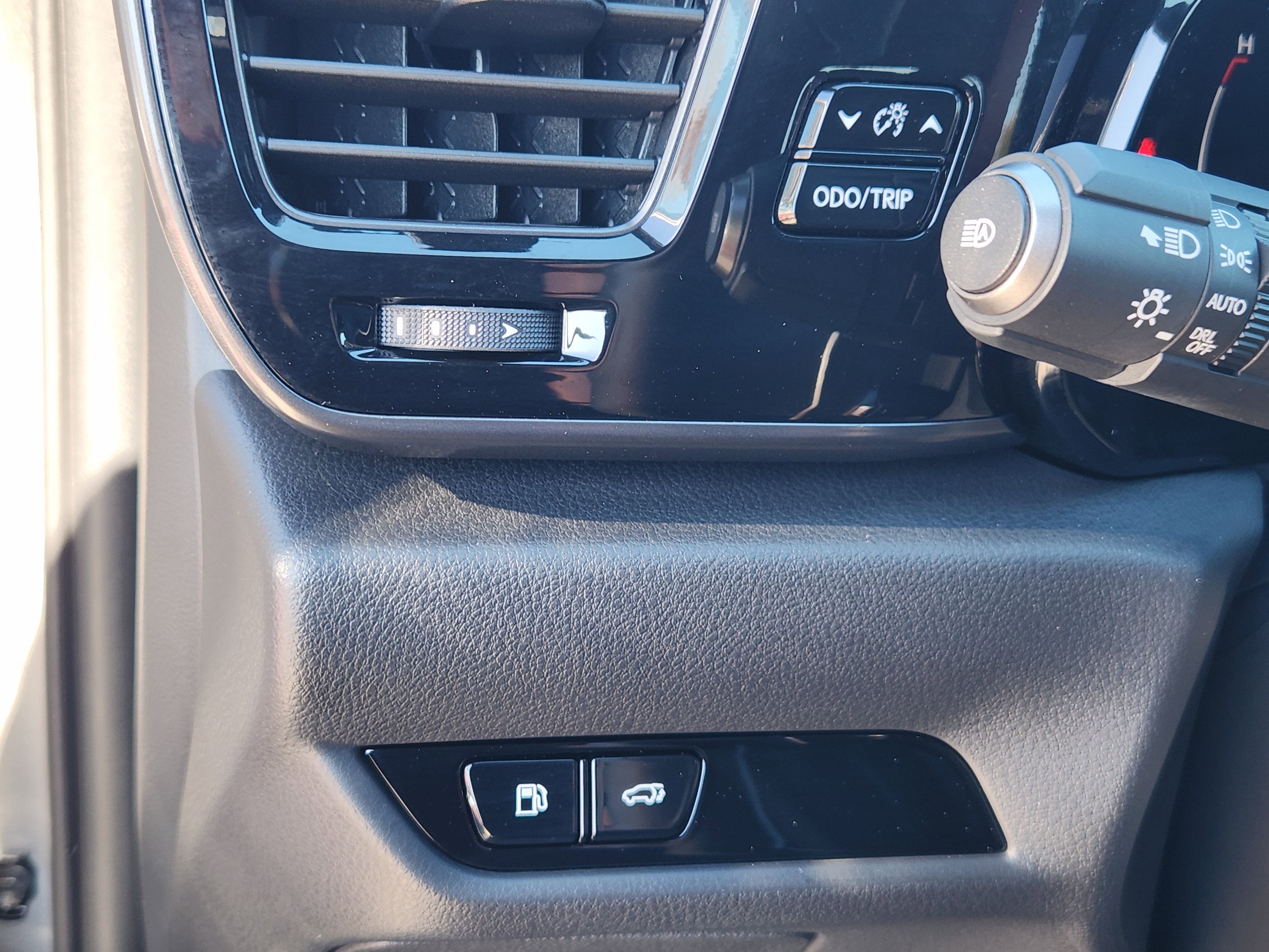 Certified 2024 Lexus NX 350h AWD w/ Premium Package image 26