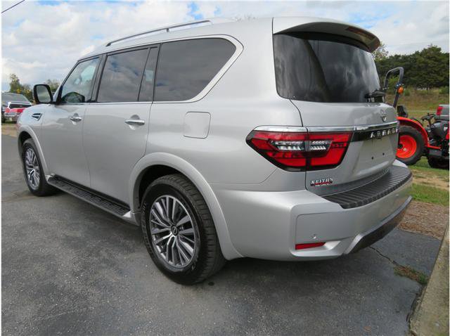 Used 2024 Nissan Armada SL w/ Captain's Chairs Package image 39