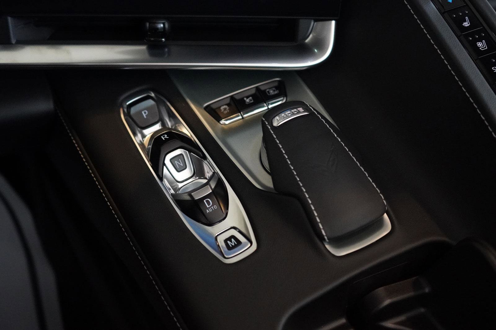 New 2025 Chevrolet Corvette E-Ray image 16