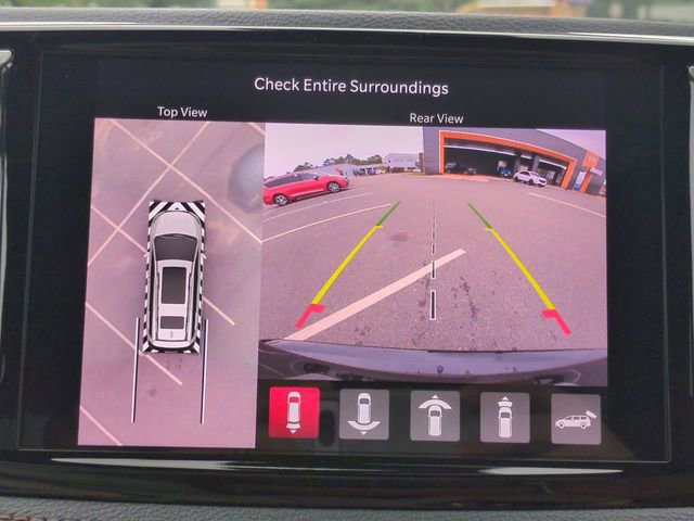 New 2026 Chrysler Pacifica Pinnacle w/ Trailer Tow Group FWD image 21