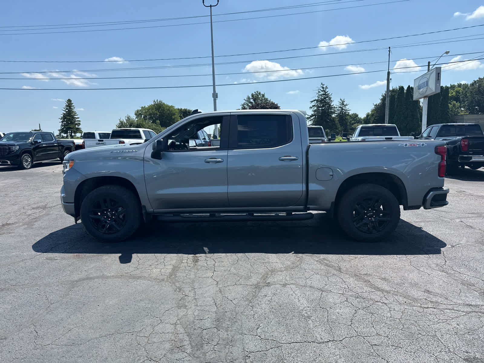 New 2026 Chevrolet Silverado 1500 RST w/ Convenience Package II AWD/4WD image 2
