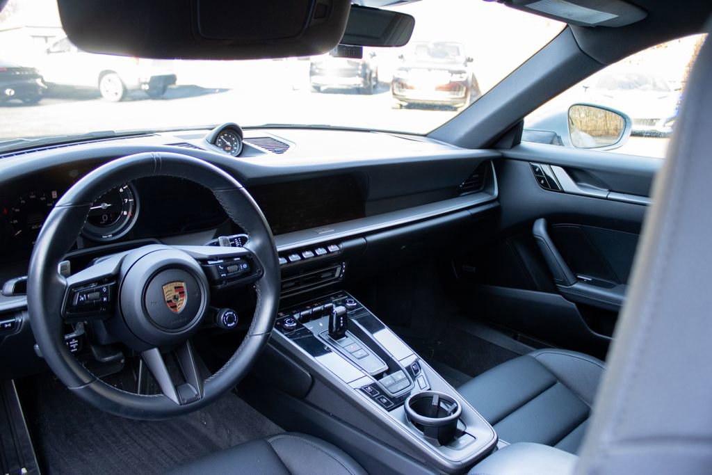 Used 2020 Porsche 911 Carrera image 9