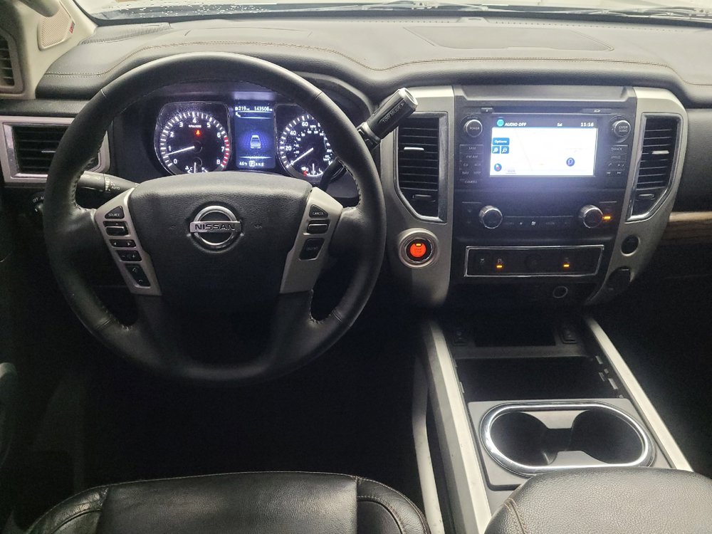 Used 2017 Nissan Titan SL image 22