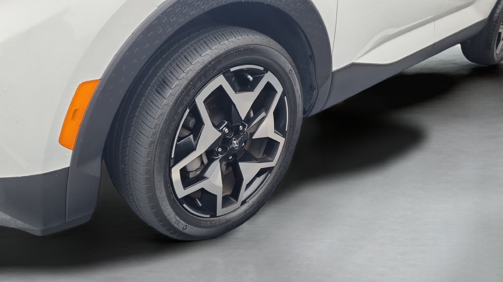 Certified 2023 Hyundai Santa Cruz Limited AWD/4WD image 5