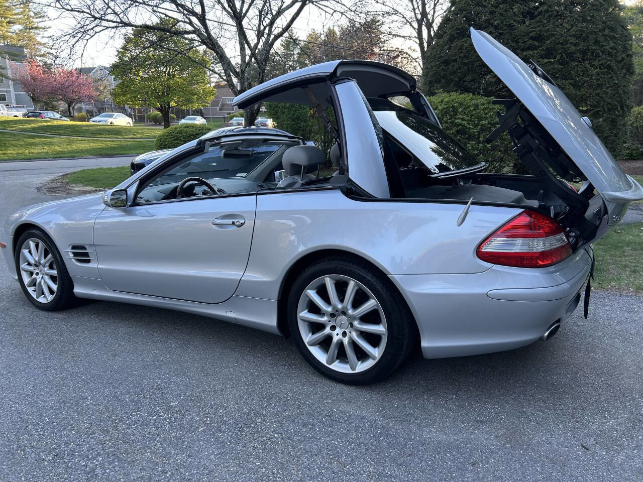 Used 2007 Mercedes-Benz SL 550 image 40