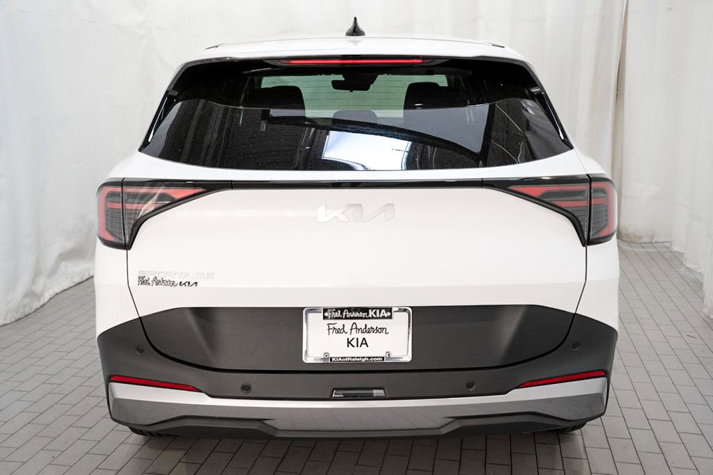 New 2026 Kia Sportage LX FWD image 5