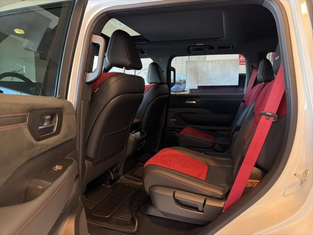 New 2026 Nissan Armada NISMO AWD/4WD image 9