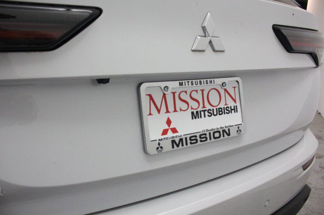 New 2026 Mitsubishi Outlander ES FWD image 4