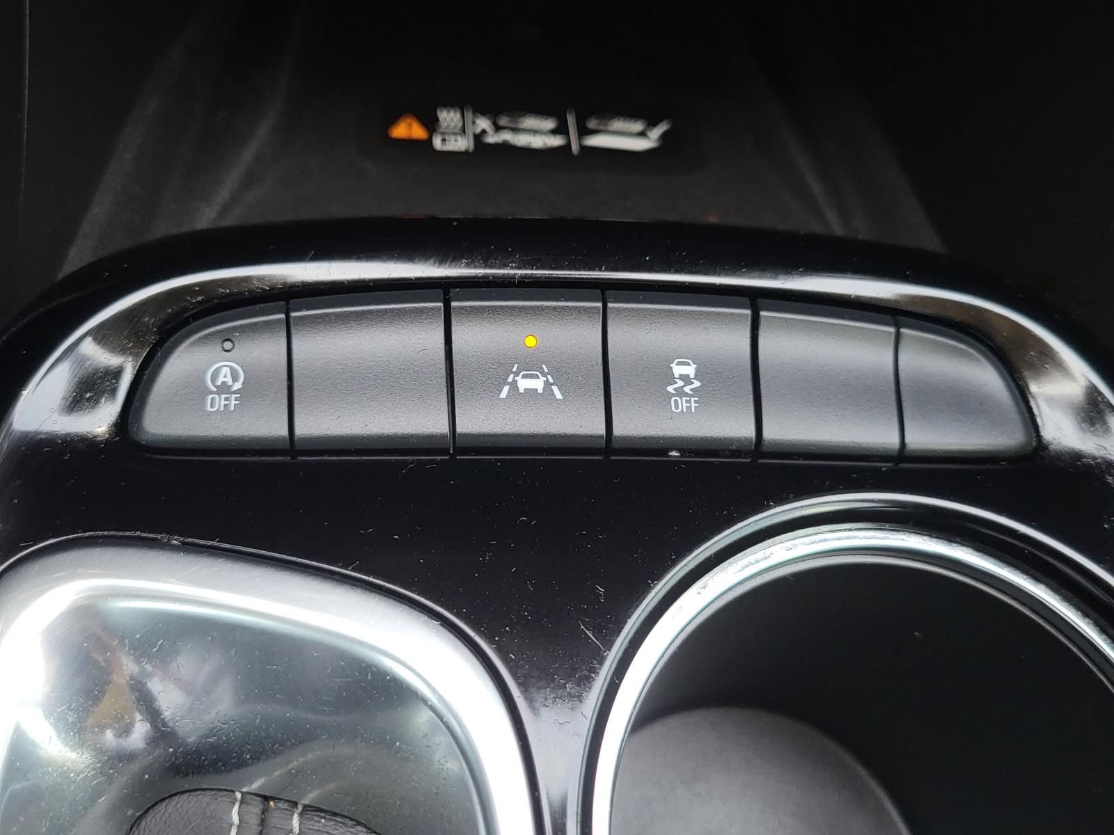 Used 2025 Buick Encore GX Sport Touring w/ Advanced Technology Package FWD image 30