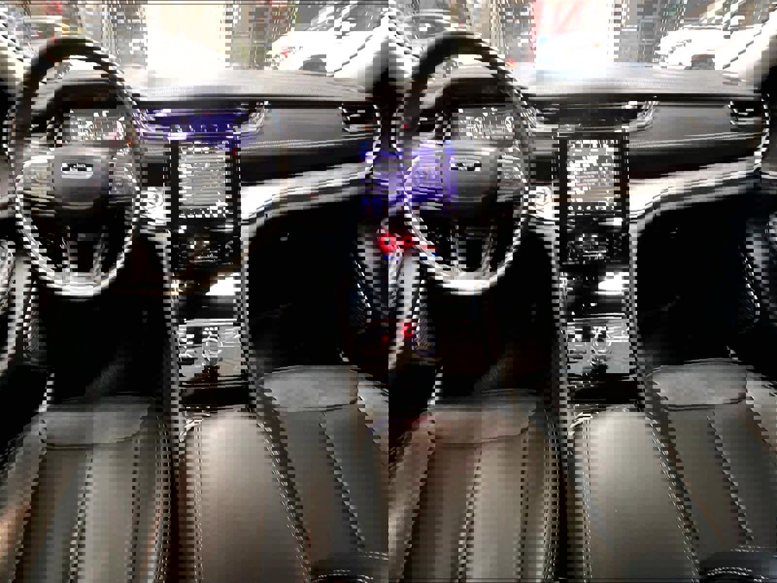 Used 2021 Jeep Grand Cherokee L Limited image 22