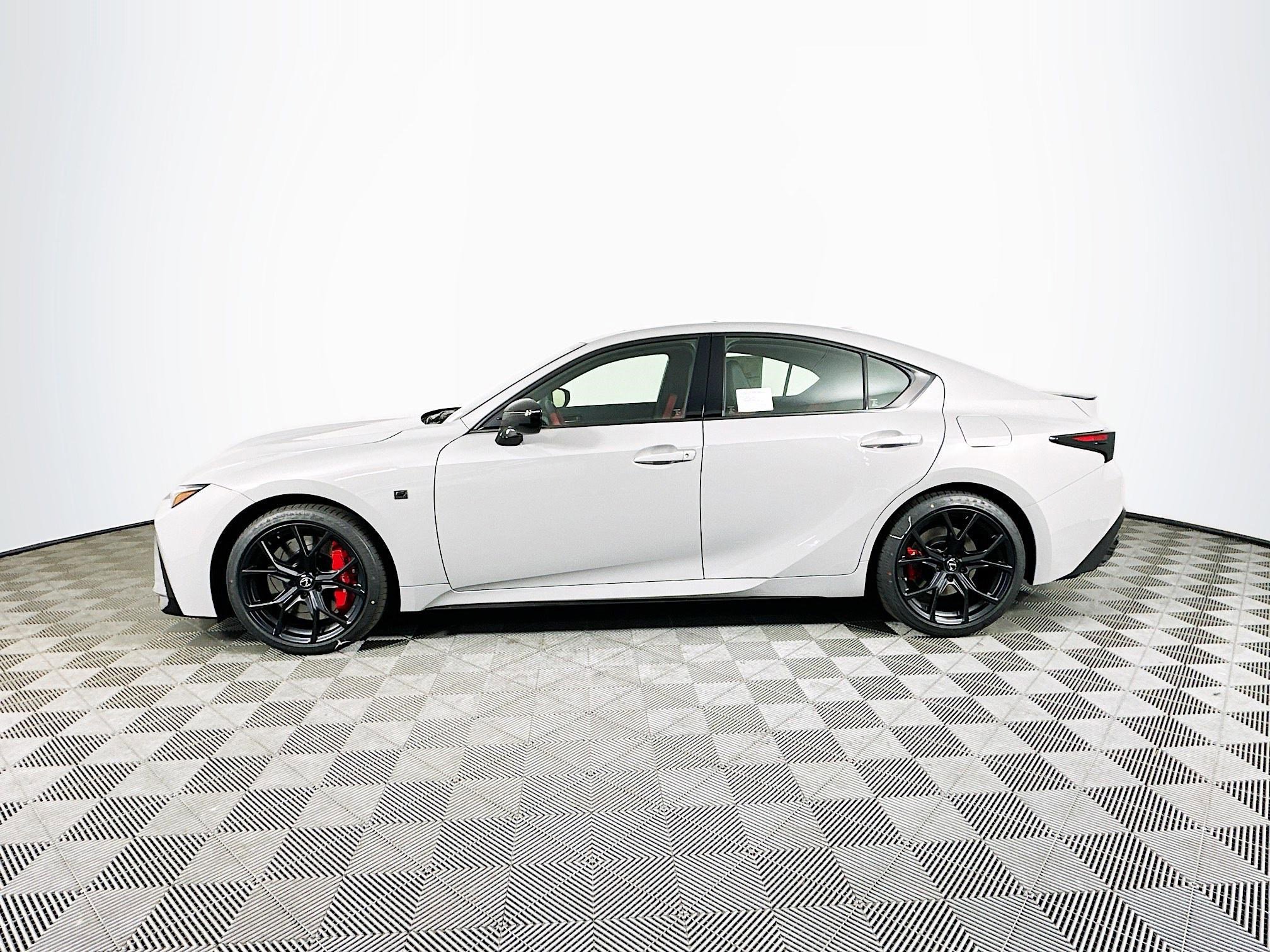 New 2025 Lexus IS 500 w/ F-Sport Performance image 4